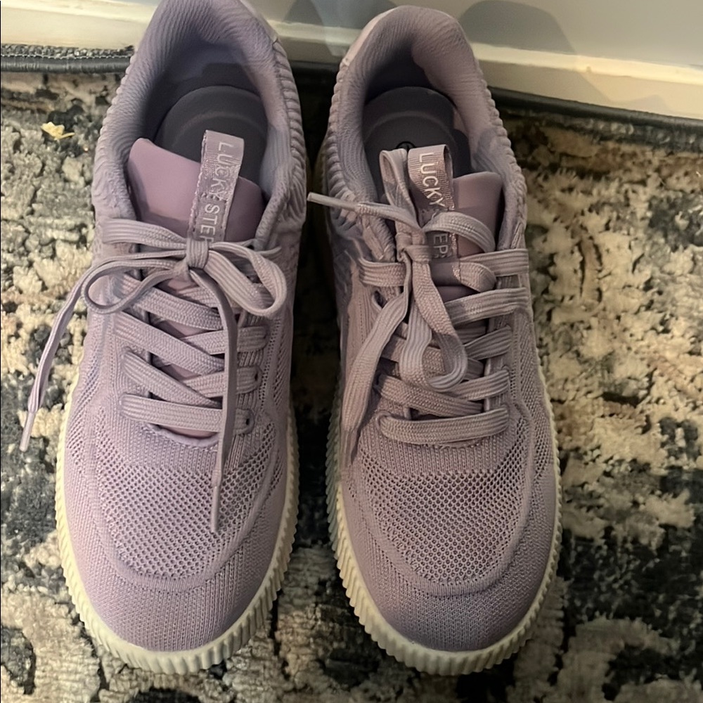 Purple Low-Top Sneakers with Suede Finish and Platform Sole - Picture 6 of 8